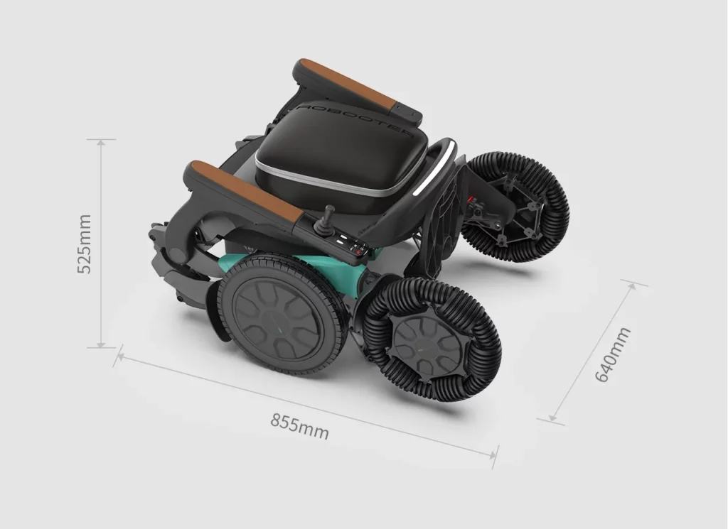 輪椅王 Robotter X60 智慧電動輪椅是一款緊湊、可折疊的移動設備，配有四個堅固的輪子和一個帶扶手的黑色座椅。該設備的尺寸為長855毫米、寬640毫米、高525毫米。
