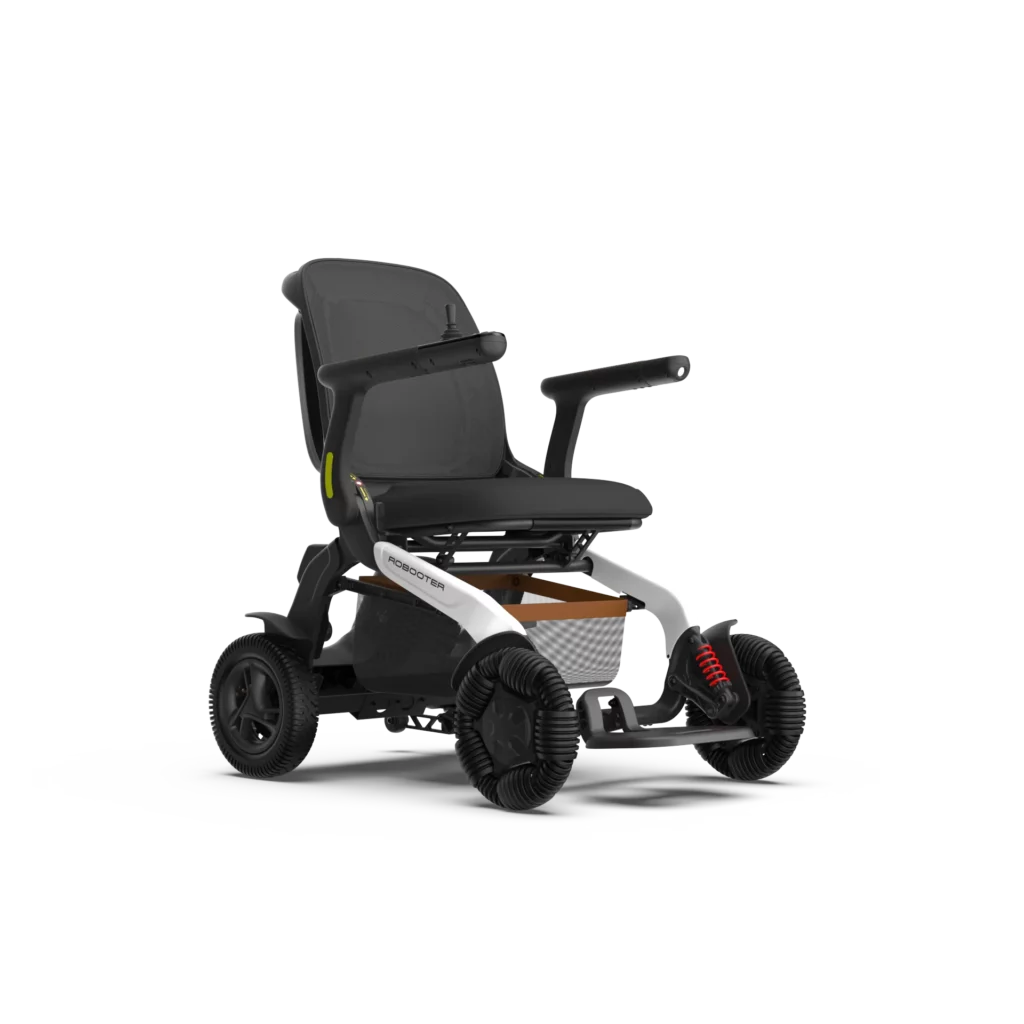 輪椅王 Robotter X60電動輪椅採用黑色座椅、白色框架和四個大輪子。為了增加舒適度，座椅配有頭枕和扶手。其現代而實用的設計使 Robotter X60 成為行動輔助的絕佳選擇。