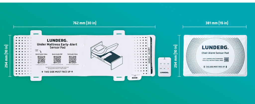 【輪椅王】 Lunderg 老人床墊下床警報器和椅子警報裝置的圖片。床墊下早期警報感應墊和椅子警報感應墊，均為白色，帶有黑色文字和二維碼。床墊下方感應墊尺寸為 762 毫米 x 264 毫米，而椅子警報感應墊尺寸為 381 毫米 x 264 毫米。