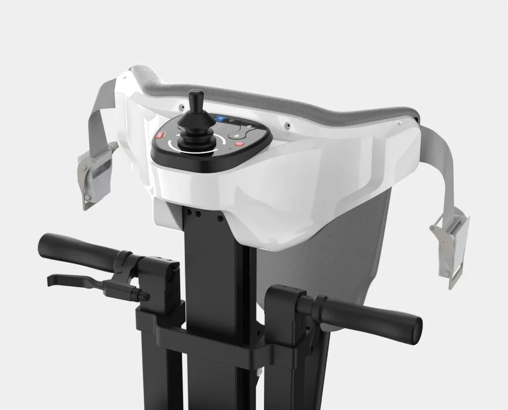 【輪椅王】 XZ-Droid 智慧站立輪椅是一種醫療移動設備，配有把手、控制操縱桿和可調節背部支撐，通常用於患者援助。