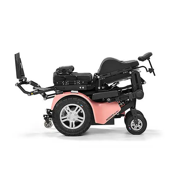 【輪椅王】 A side view of the WCPR 35S Standing Electric Wheelchair showcases its pink and black design, complete with a cushioned seat, joystick control, and large rear wheels for smooth mobility.